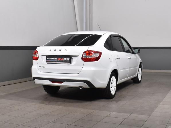 Lada (ВАЗ) Granta I Рестайлинг с пробегом 2024 года, цена 899 995 рублей, 31532 км, лифтбек, Автокод Объявления