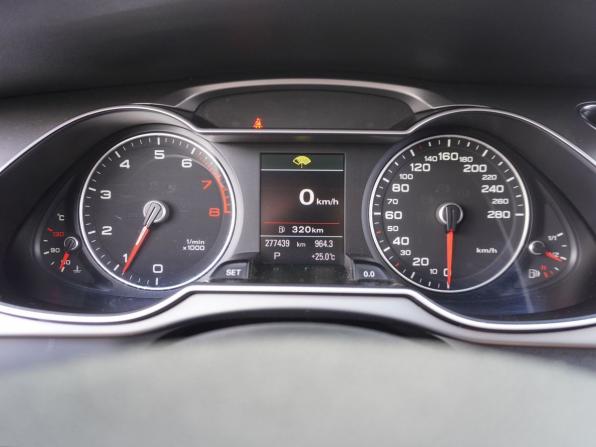 Audi A4 IV (B8) Рестайлинг с пробегом 2012 года, цена 1 100 000 рублей, 277436 км, седан, Автокод Объявления
