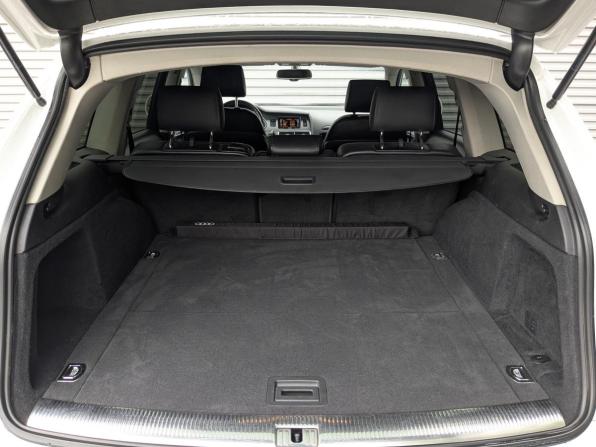 Audi Q7 I (4L) Рестайлинг с пробегом 2014 года, цена 2 300 000 рублей, 250866 км, внедорожник, Автокод Объявления