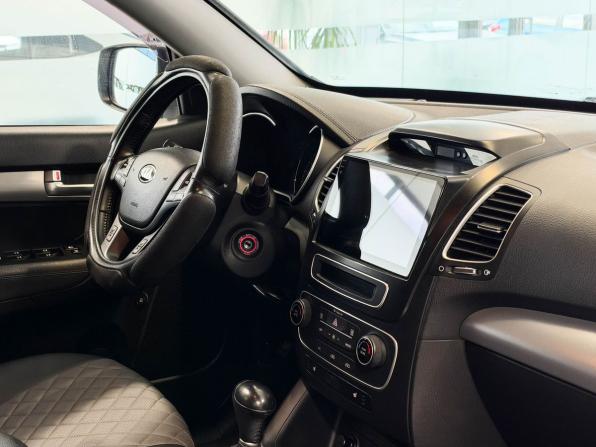 Kia Sorento II Рестайлинг с пробегом 2013 года, цена 1 545 000 рублей, 209937 км, внедорожник, Автокод Объявления