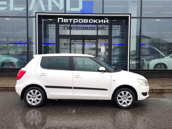 Skoda Fabia II Рестайлинг с пробегом 2014 года, цена 750 000 рублей, 111404 км, хэтчбек, Автокод Объявления