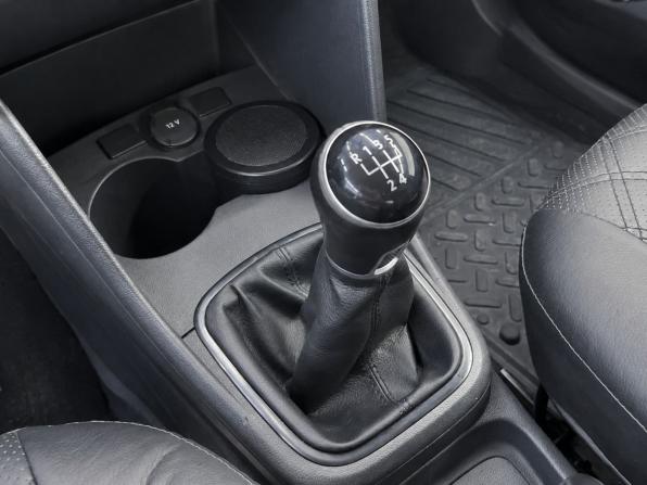 Volkswagen Polo V Рестайлинг с пробегом 2018 года, цена 1 089 000 рублей, 148131 км, седан, Автокод Объявления