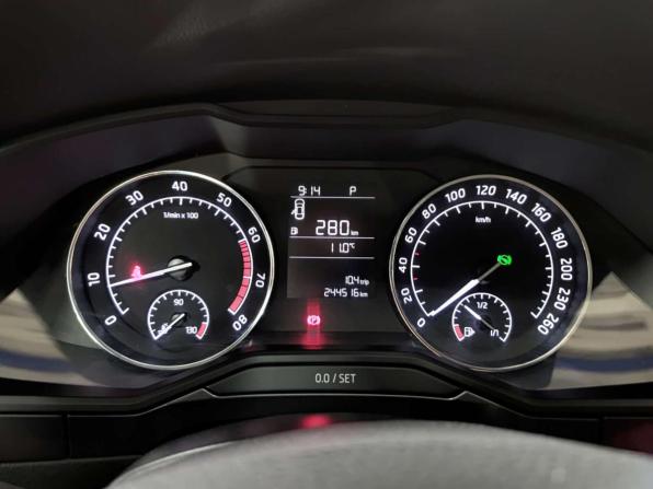 Skoda Superb III с пробегом 2016 года, цена 1 225 000 рублей, 244517 км, лифтбек, Автокод Объявления