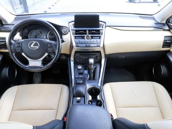 Lexus NX I с пробегом 2016 года, цена 2 298 000 рублей, 194015 км, внедорожник, Автокод Объявления