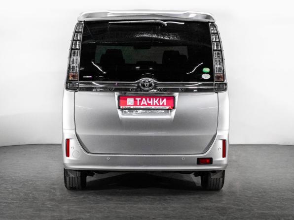 Toyota Voxy III (R80) с пробегом 2014 года, цена 1 629 500 рублей, 132585 км, минивэн, Автокод Объявления