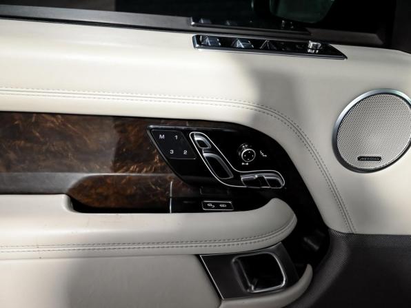 Land Rover Range Rover IV Рестайлинг с пробегом 2018 года, цена 6 400 000 рублей, 118032 км, внедорожник, Автокод Объявления