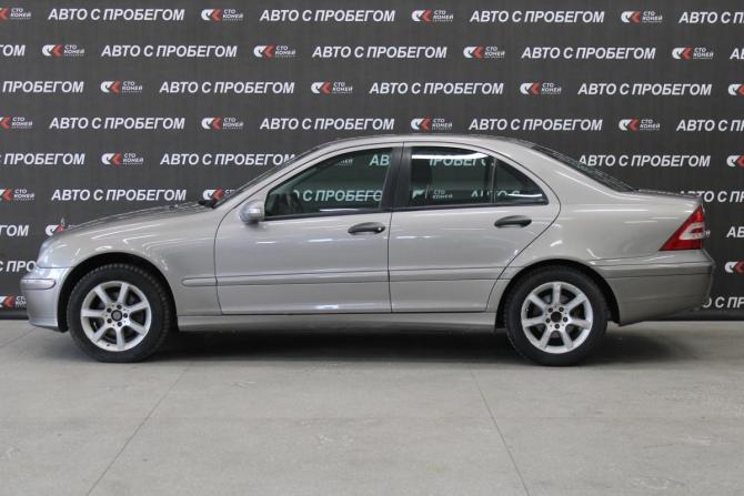 Mercedes-Benz C-Класс II (W203) Рестайлинг с пробегом 2006 года, цена 798 000 рублей, 142000 км, седан, Автокод Объявления