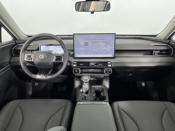 Toyota RAV4 VI (XA60) с пробегом 2026 года, цена 4 720 000 рублей, 13 км, внедорожник, Автокод Объявления