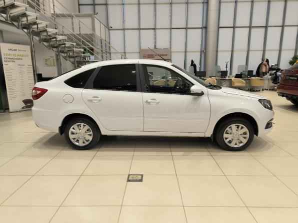 Lada (ВАЗ) Granta I Рестайлинг с пробегом 2023 года, цена 750 000 рублей, 22573 км, лифтбек, Автокод Объявления