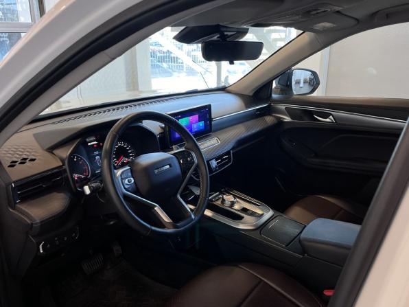 Haval Jolion I Рестайлинг с пробегом 2024 года, цена 2 350 000 рублей, 28431 км, внедорожник, Автокод Объявления