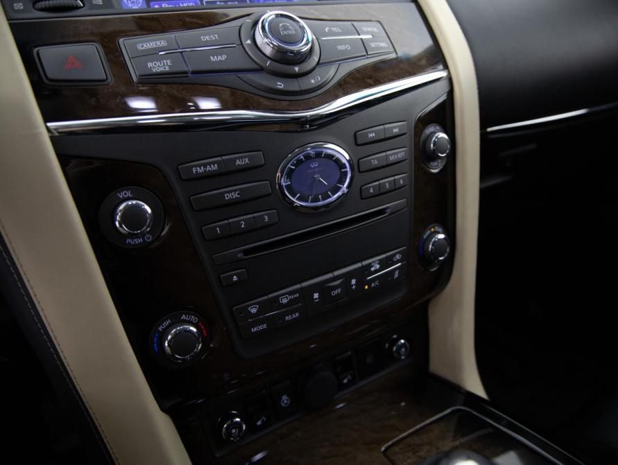Infiniti QX80 I Санкт-Петербург  - изображение 17