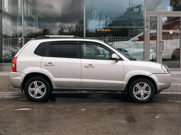 Hyundai Tucson I с пробегом 2008 года, цена 890 000 рублей, 231330 км, внедорожник, Автокод Объявления