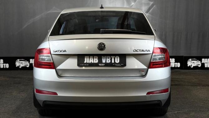 Skoda Octavia III (A7) с пробегом 2013 года, цена 870 000 рублей, 283125 км, лифтбек, Автокод Объявления