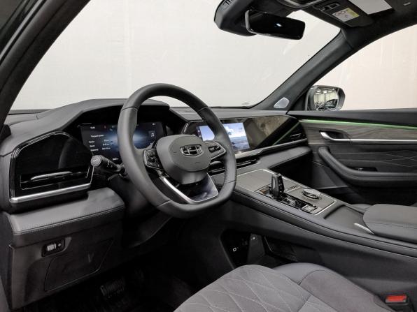 Geely Monjaro I с пробегом 2025 года, цена 4 100 000 рублей, 3637 км, внедорожник, Автокод Объявления