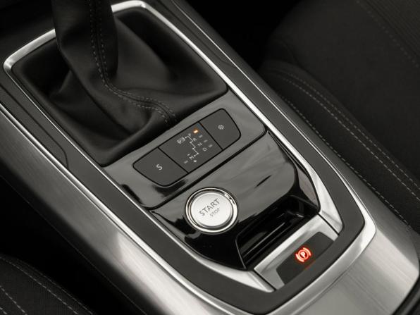 Peugeot 308 II с пробегом 2014 года, цена 1 180 000 рублей, 149928 км, хэтчбек, Автокод Объявления
