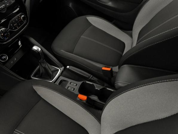 Renault Kaptur I Рестайлинг с пробегом 2021 года, цена 1 680 000 рублей, 81519 км, внедорожник, Автокод Объявления