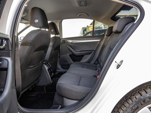 Skoda Octavia III (A7) с пробегом 2015 года, цена 1 348 000 рублей, 185197 км, лифтбек, Автокод Объявления