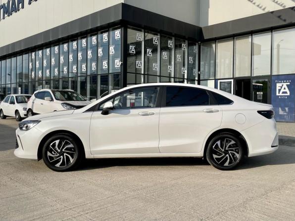 BAIC U5 Plus с пробегом 2023 года, цена 1 165 000 рублей, 31000 км, седан, Автокод Объявления