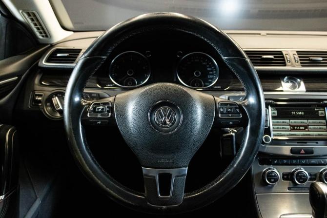 Volkswagen Passat CC I Рестайлинг с пробегом 2013 года, цена 1 155 000 рублей, 243273 км, седан, Автокод Объявления