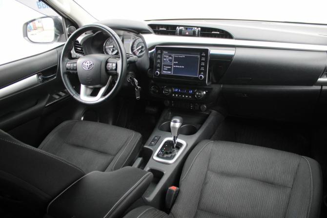 Toyota Hilux VIII Рестайлинг 2 с пробегом 2022 года, цена 4 450 000 рублей, 162000 км, пикап, Автокод Объявления