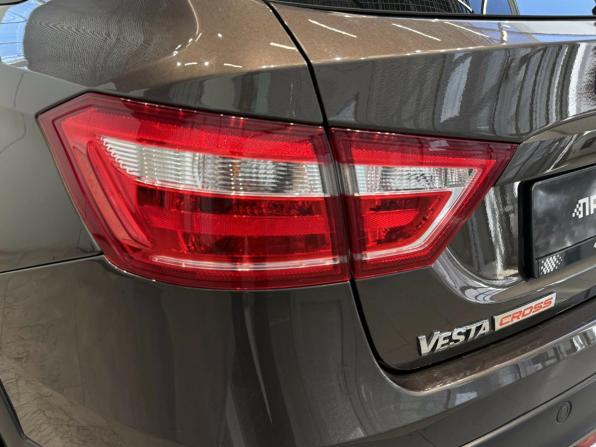 Lada (ВАЗ) Vesta I с пробегом 2020 года, цена 1 170 000 рублей, 92199 км, универсал, Автокод Объявления