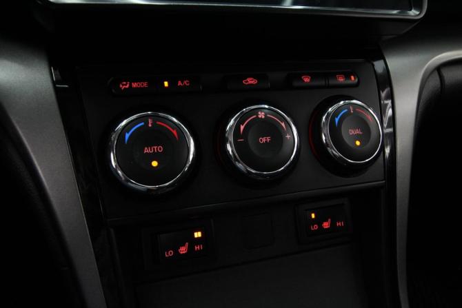 Mazda 6 II (GH) Рестайлинг с пробегом 2011 года, цена 930 000 рублей, 193253 км, седан, Автокод Объявления