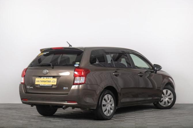 Toyota Corolla XI (E160 E170 E180) с пробегом 2015 года, цена 1 299 000 рублей, 45000 км, универсал, Автокод Объявления