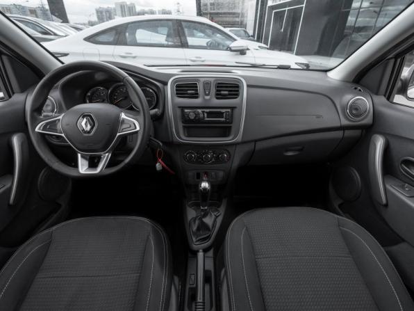 Renault Logan II Рестайлинг с пробегом 2021 года, цена 950 000 рублей, 89260 км, седан, Автокод Объявления