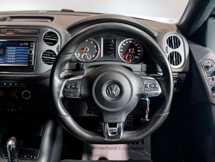 Volkswagen Tiguan I Рестайлинг Чита  - изображение 8