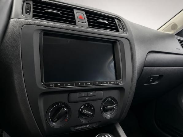 Volkswagen Jetta VI с пробегом 2013 года, цена 1 199 000 рублей, 156000 км, седан, Автокод Объявления