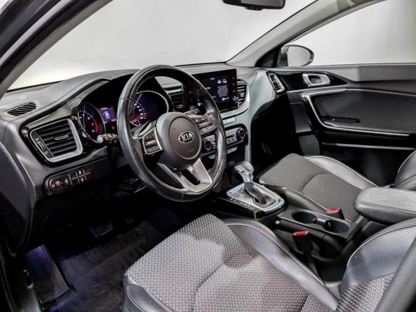 Kia Ceed III с пробегом 2020 года, цена 1 955 000 рублей, 74274 км, универсал, Автокод Объявления