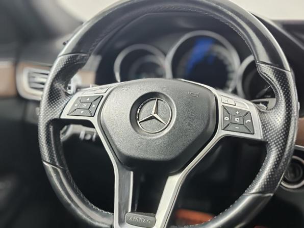 Mercedes-Benz E-Класс IV (W212 S212 C207) Рестайлинг с пробегом 2013 года, цена 1 899 000 рублей, 243040 км, седан, Автокод Объявления