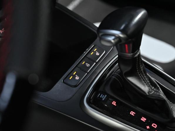Kia Rio IV с пробегом 2019 года, цена 1 049 000 рублей, 104000 км, хэтчбек, Автокод Объявления