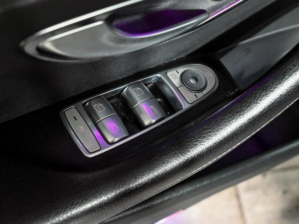 Mercedes-Benz E-Класс V (W213 S213 C238) с пробегом 2017 года, цена 2 935 000 рублей, 124885 км, седан, Автокод Объявления