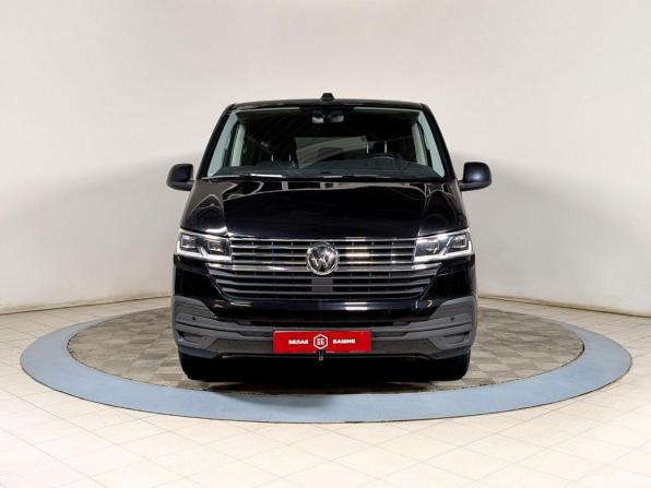Volkswagen Caravelle T6 Рестайлинг с пробегом 2021 года, цена 4 740 000 рублей, 51000 км, минивэн, Автокод Объявления