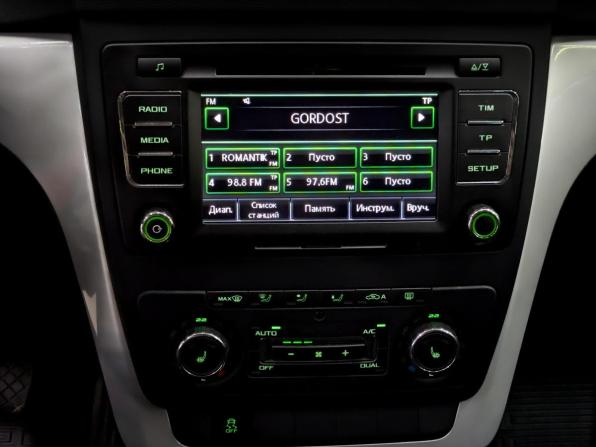 Skoda Yeti I с пробегом 2014 года, цена 1 350 000 рублей, 39000 км, внедорожник, Автокод Объявления