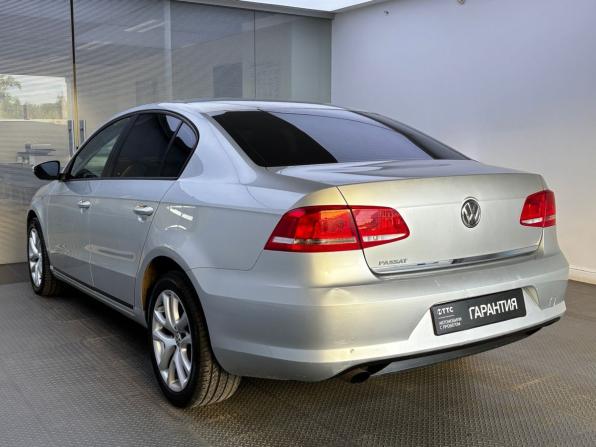 Volkswagen Passat B7 с пробегом 2013 года, цена 1 029 000 рублей, 197767 км, седан, Автокод Объявления