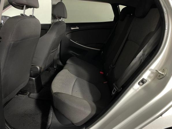 Hyundai Solaris I с пробегом 2013 года, цена 603 000 рублей, 231159 км, хэтчбек, Автокод Объявления