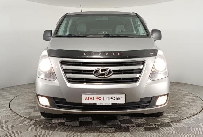 Hyundai H-1 II с пробегом 2014 года, цена 1 730 000 рублей, 217252 км, минивэн, Автокод Объявления