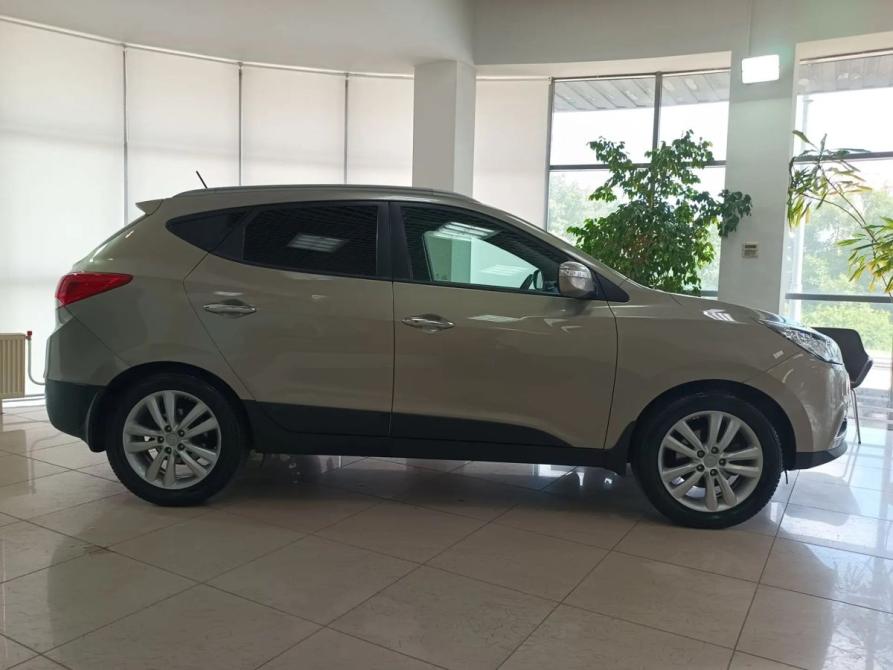 Hyundai ix35 I Москва  - изображение 4