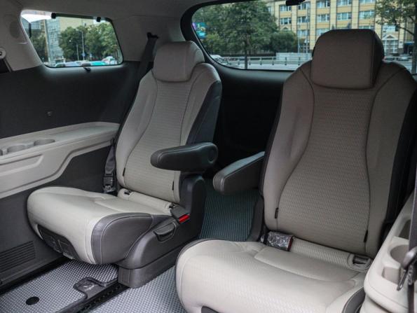 Kia Carnival IV с пробегом 2020 года, цена 3 890 000 рублей, 81512 км, минивэн, Автокод Объявления