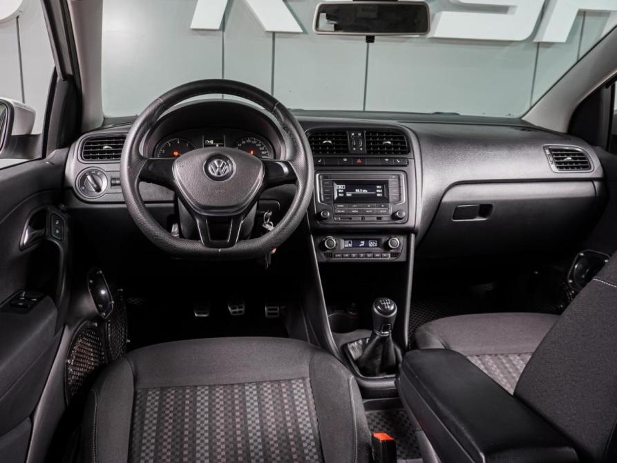 Volkswagen Polo V Рестайлинг Воронеж  - изображение 6