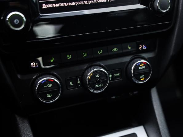 Skoda Octavia III (A7) с пробегом 2016 года, цена 1 499 000 рублей, 168000 км, лифтбек, Автокод Объявления