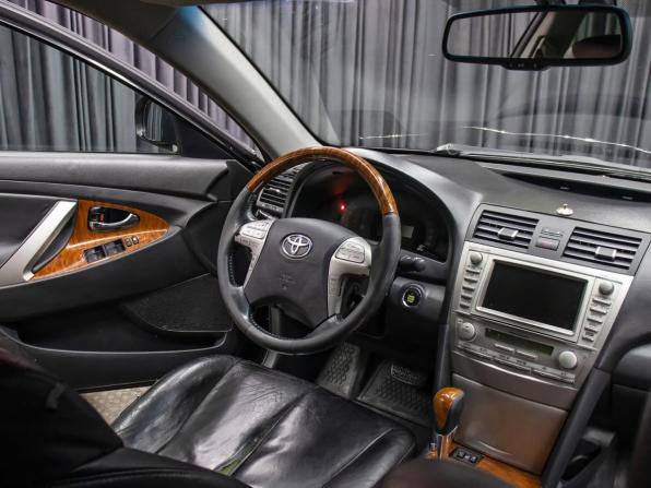 Toyota Camry VI (XV40) Рестайлинг с пробегом 2009 года, цена 829 000 рублей, 431654 км, седан, Автокод Объявления
