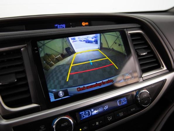 Toyota Highlander III (XU50) Рестайлинг с пробегом 2016 года, цена 3 399 000 рублей, 143343 км, внедорожник, Автокод Объявления