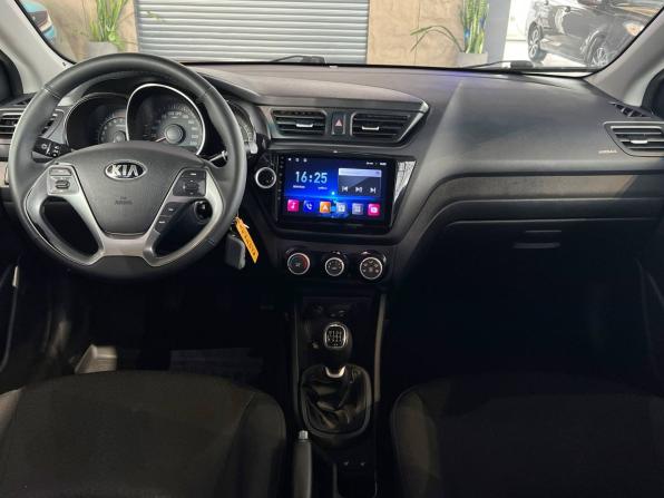 Kia Rio III Рестайлинг с пробегом 2017 года, цена 1 220 000 рублей, 121340 км, седан, Автокод Объявления