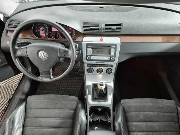 Volkswagen Passat B6 с пробегом 2006 года, цена 499 000 рублей, 265201 км, седан, Автокод Объявления