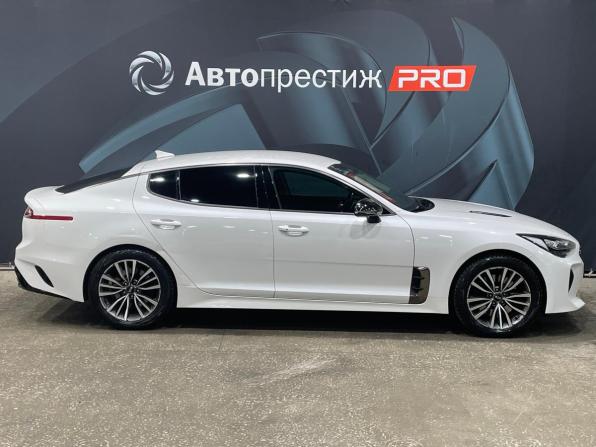 Kia Stinger I с пробегом 2019 года, цена 2 622 000 рублей, 61470 км, лифтбек, Автокод Объявления