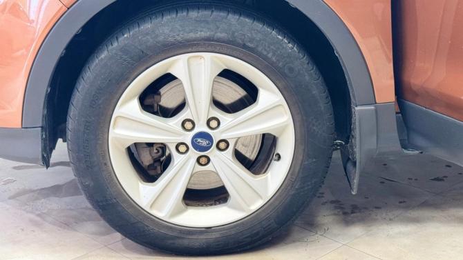 Ford Kuga II с пробегом 2014 года, цена 1 219 000 рублей, 107032 км, внедорожник, Автокод Объявления