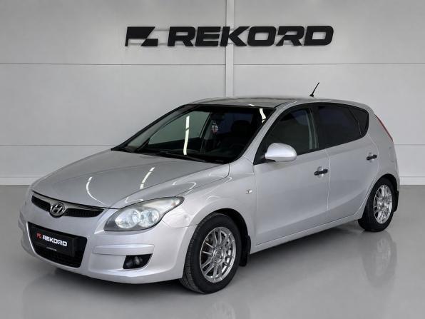 Hyundai i30 I с пробегом 2009 года, цена 529 000 рублей, 210767 км, хэтчбек, Автокод Объявления